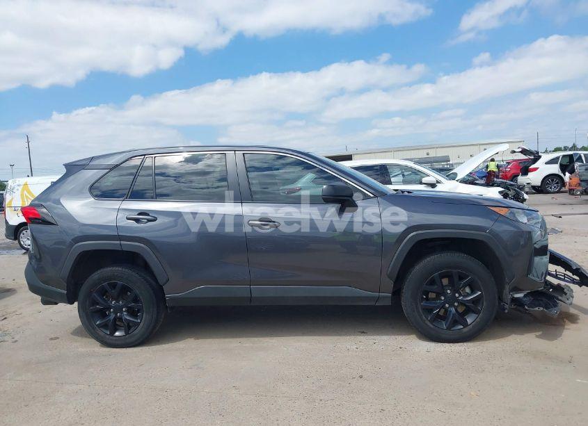 Photo 13 of 2022 Toyota Rav4 LE (VIN 2T3H1RFV9NC189145)
