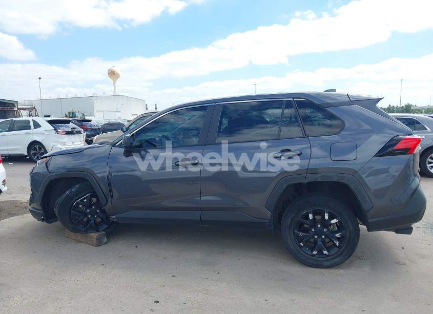 Photo 14 of 2022 Toyota Rav4 LE (VIN 2T3H1RFV9NC189145)