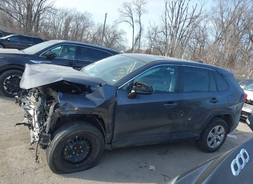 Photo 15 of 2022 Toyota Rav4 LE (VIN 2T3H1RFV9NW202975)