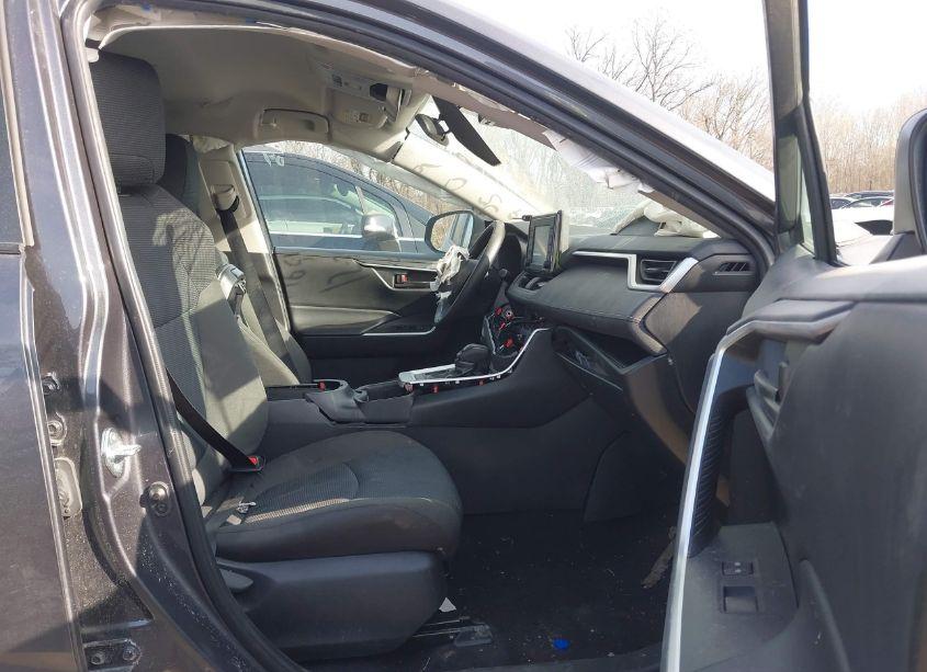 Photo 5 of 2022 Toyota Rav4 LE (VIN 2T3H1RFV9NW202975)