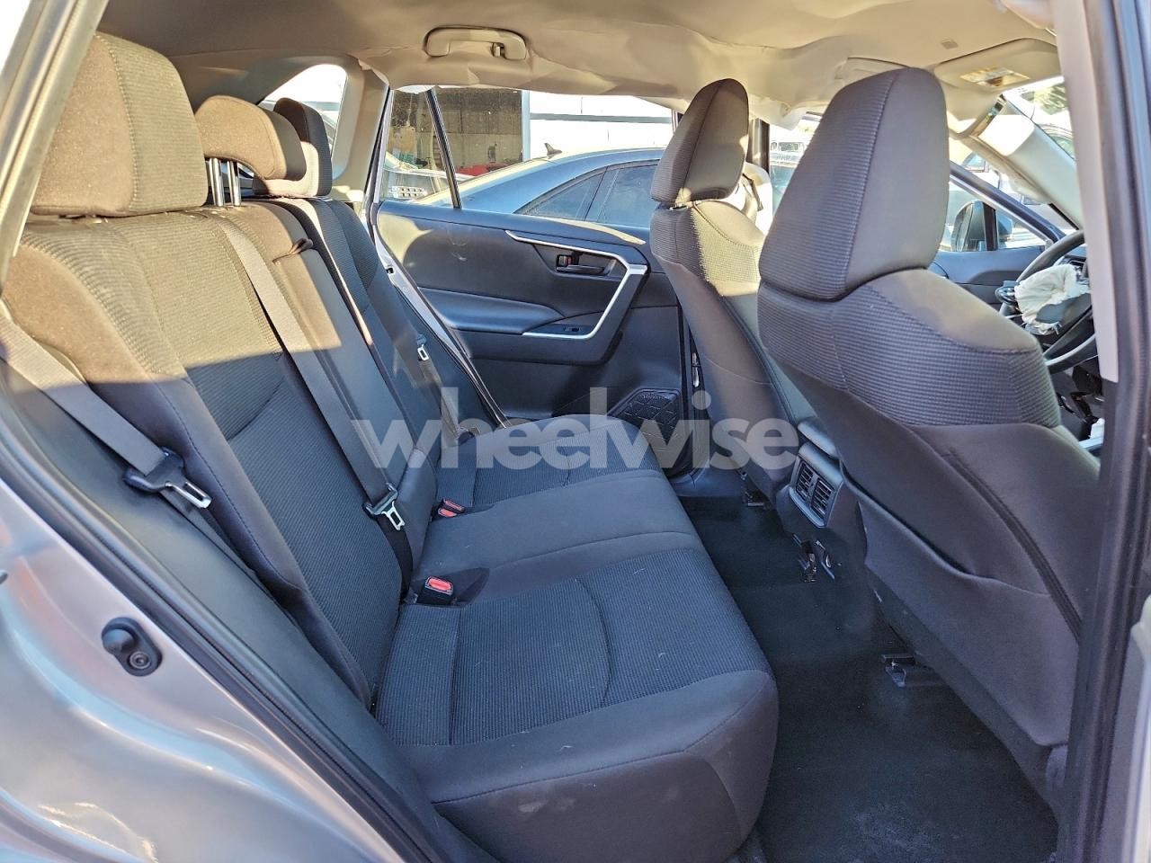 Photo 11 of 2025 TOYOTA RAV4 LE (VIN 2T3H1RFV9SC316925)