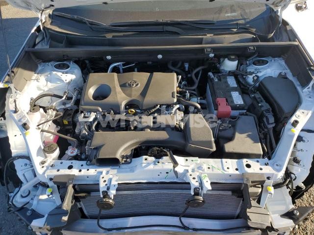 Photo 6 of 2025 TOYOTA RAV4 LE (VIN 2T3H1RFV9SW370434)