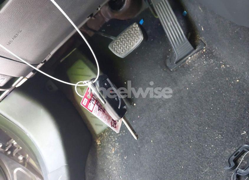 Photo 11 of 2019 Toyota Rav4 LE (VIN 2T3H1RFVXKC015094)