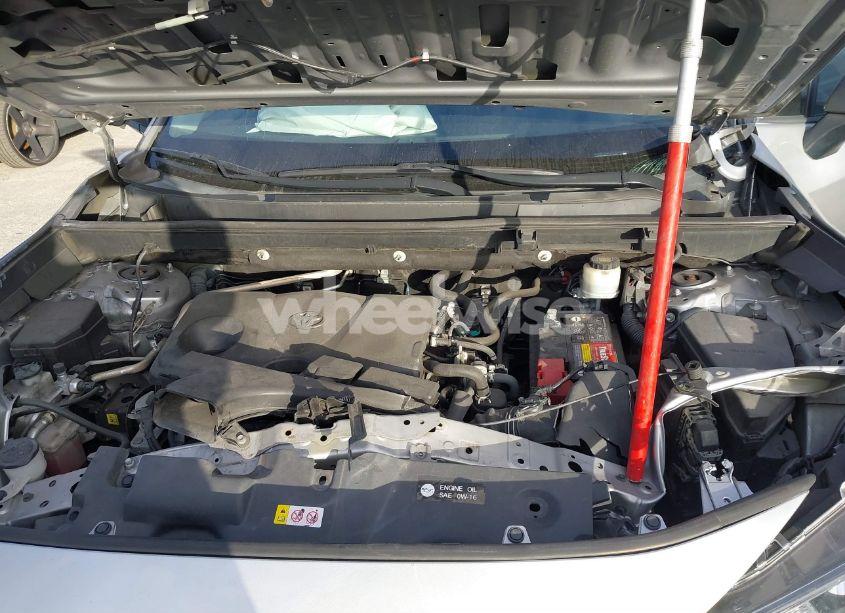 Photo 10 of 2019 Toyota Rav4 LE (VIN 2T3H1RFVXKW025445)