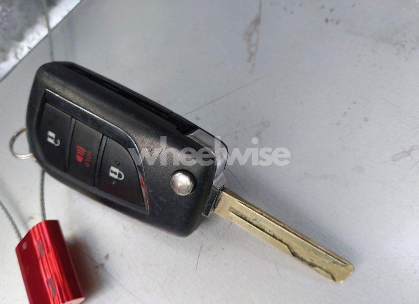 Photo 11 of 2019 Toyota Rav4 LE (VIN 2T3H1RFVXKW025445)