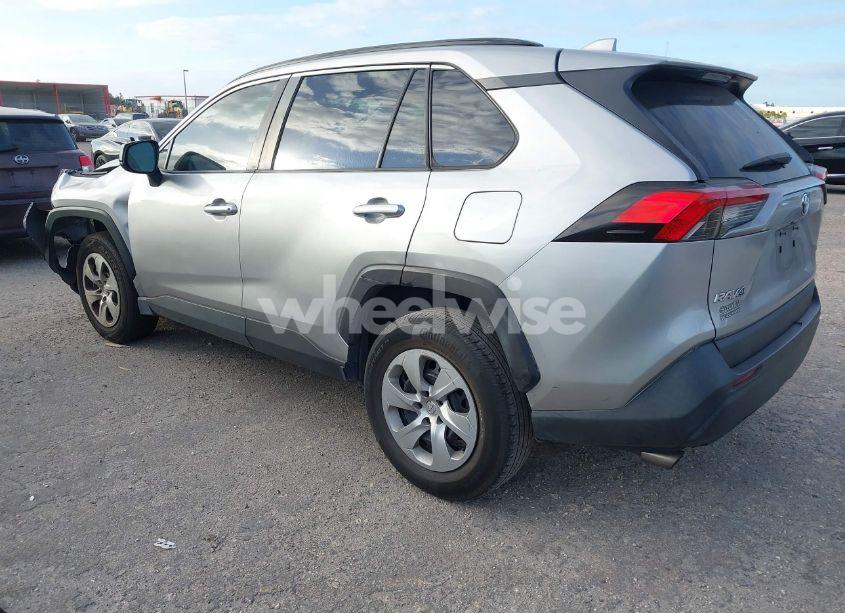 Photo 3 of 2019 Toyota Rav4 LE (VIN 2T3H1RFVXKW025445)