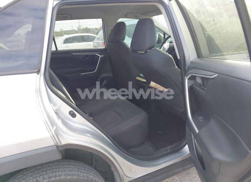 Photo 8 of 2019 Toyota Rav4 LE (VIN 2T3H1RFVXKW025445)