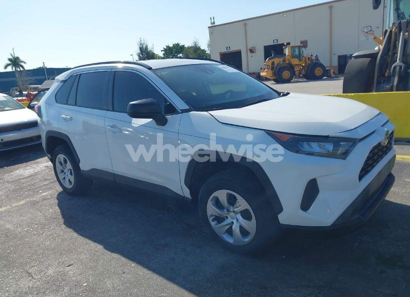 2020 Toyota Rav4 LE (VIN 2T3H1RFVXLC033659) main photo