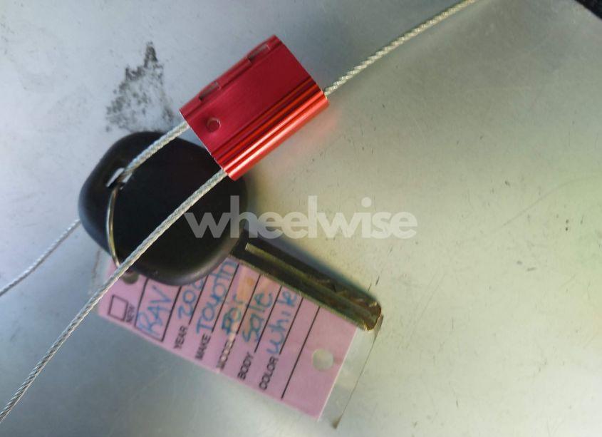 Photo 10 of 2020 Toyota Rav4 LE (VIN 2T3H1RFVXLC033659)