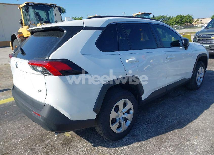 Photo 4 of 2020 Toyota Rav4 LE (VIN 2T3H1RFVXLC033659)