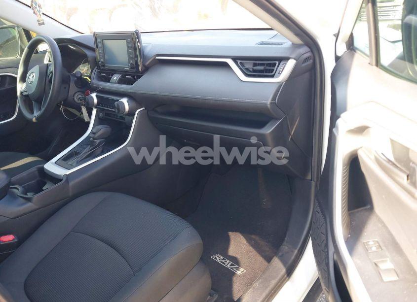 Photo 5 of 2020 Toyota Rav4 LE (VIN 2T3H1RFVXLC033659)