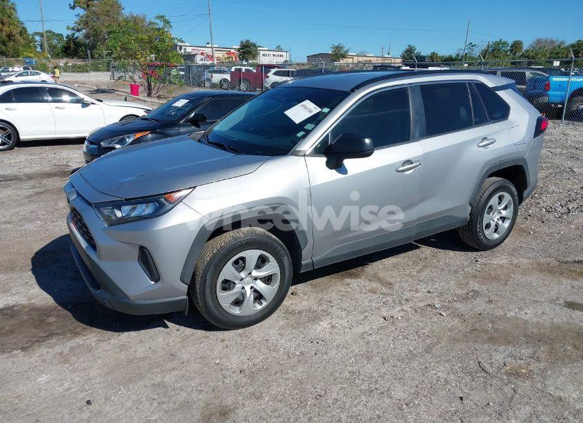 Photo 2 of 2020 Toyota Rav4 LE (VIN 2T3H1RFVXLC033760)
