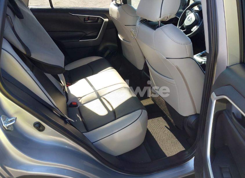 Photo 8 of 2020 Toyota Rav4 LE (VIN 2T3H1RFVXLC033760)
