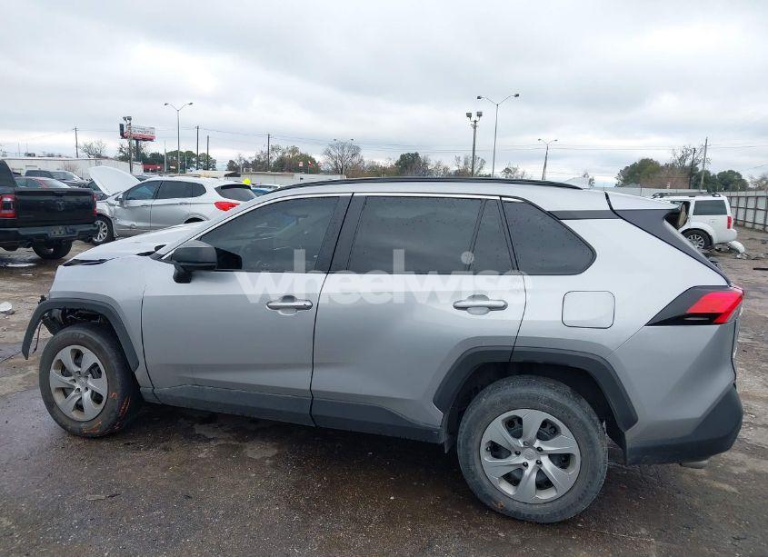 Photo 15 of 2020 Toyota Rav4 LE (VIN 2T3H1RFVXLW094329)