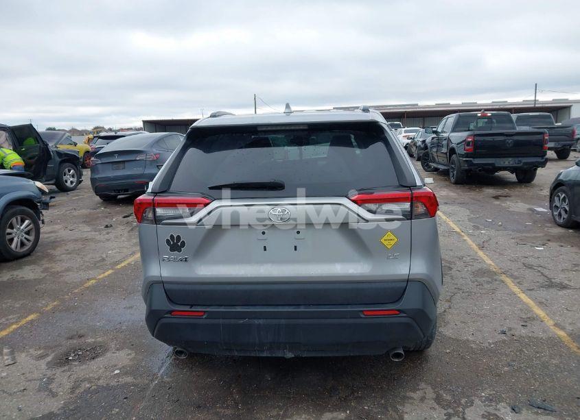 Photo 17 of 2020 Toyota Rav4 LE (VIN 2T3H1RFVXLW094329)