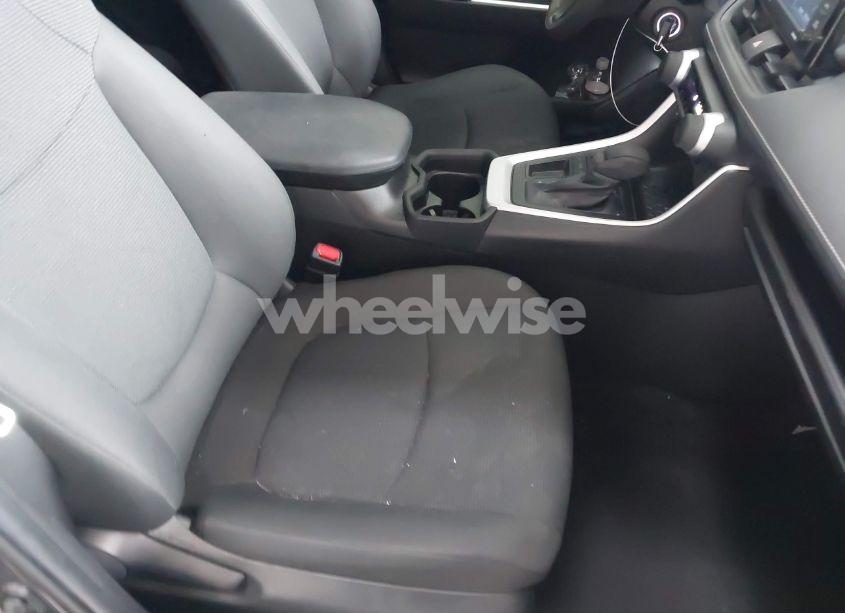 Photo 5 of 2021 Toyota Rav4 LE (VIN 2T3H1RFVXMC131592)