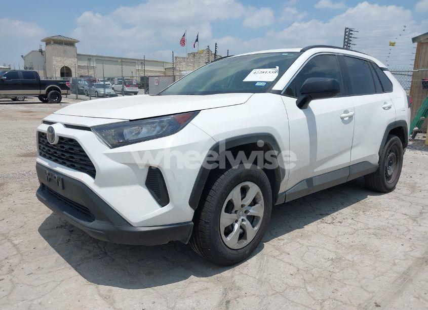 Photo 2 of 2021 Toyota Rav4 LE (VIN 2T3H1RFVXMC164091)