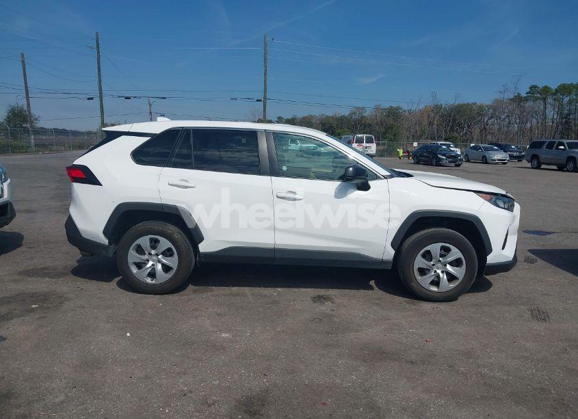 Photo 13 of 2022 Toyota Rav4 LE (VIN 2T3H1RFVXNW189850)