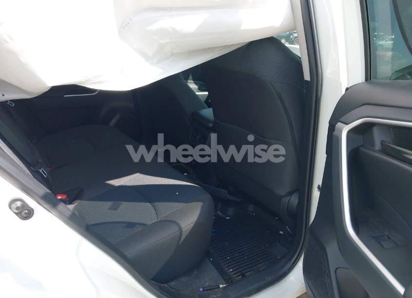 Photo 8 of 2024 Toyota Rav4 LE (VIN 2T3H1RFVXRC255031)