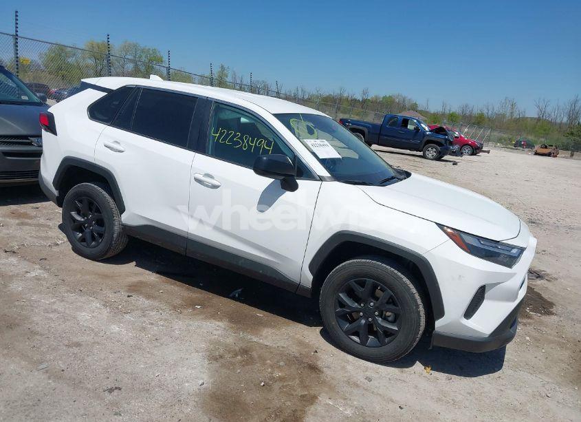 2024 Toyota Rav4 LE (VIN 2T3H1RFVXRW308874) main photo