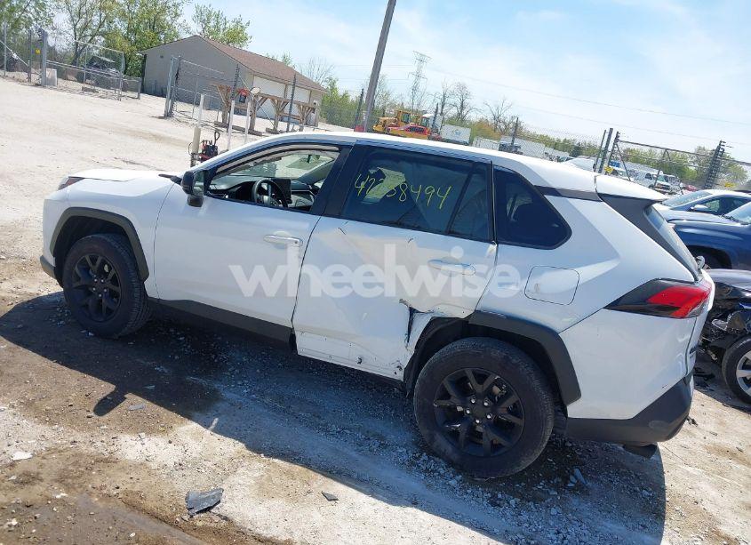 Photo 3 of 2024 Toyota Rav4 LE (VIN 2T3H1RFVXRW308874)