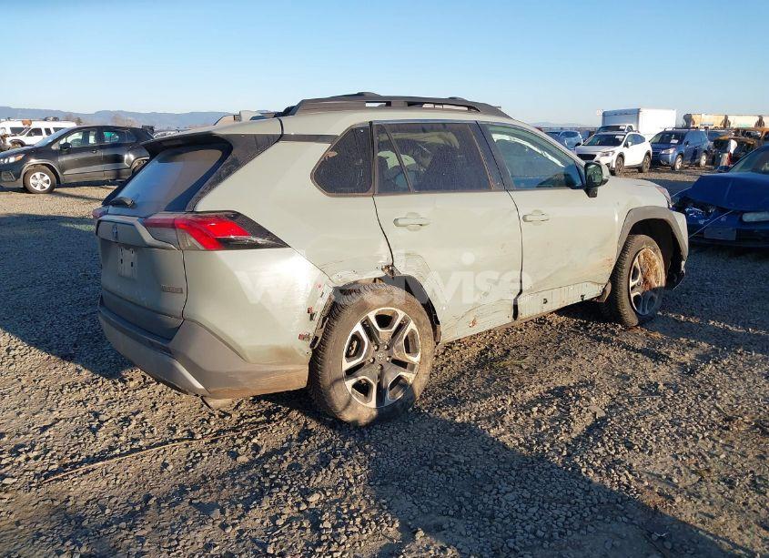 Photo 4 of 2019 Toyota Rav4 ADVENTURE (VIN 2T3J1RFV0KC035467)