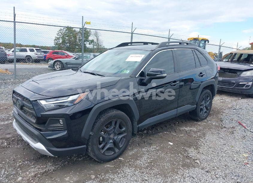 Photo 2 of 2022 Toyota Rav4 ADVENTURE (VIN 2T3J1RFV1NW252593)