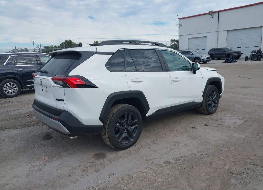 Photo 4 of 2024 Toyota Rav4 ADVENTURE (VIN 2T3J1RFV1RW470698)