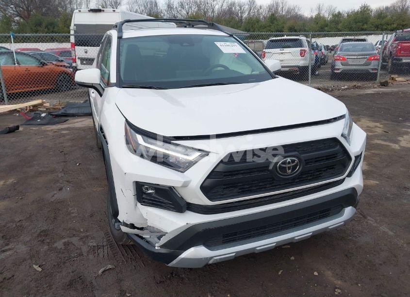 2024 Toyota Rav4 ADVENTURE (VIN 2T3J1RFV2RW410316) main photo