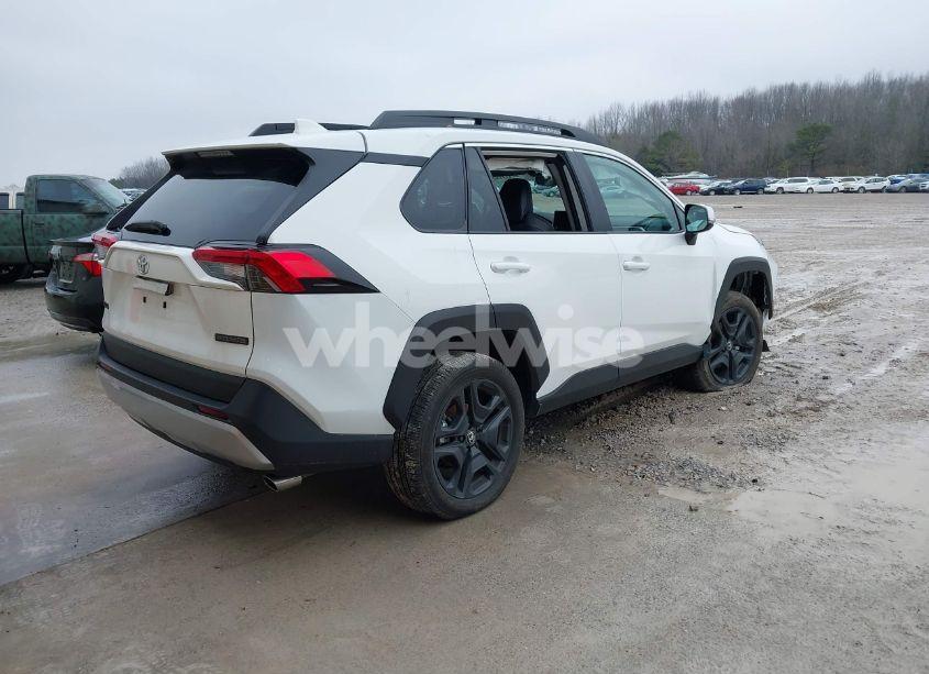 Photo 4 of 2024 Toyota Rav4 ADVENTURE (VIN 2T3J1RFV2RW463890)