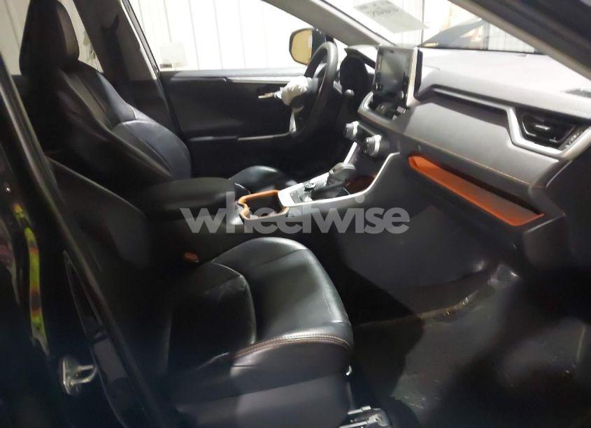 Photo 5 of 2019 Toyota Rav4 ADVENTURE (VIN 2T3J1RFV3KC018064)