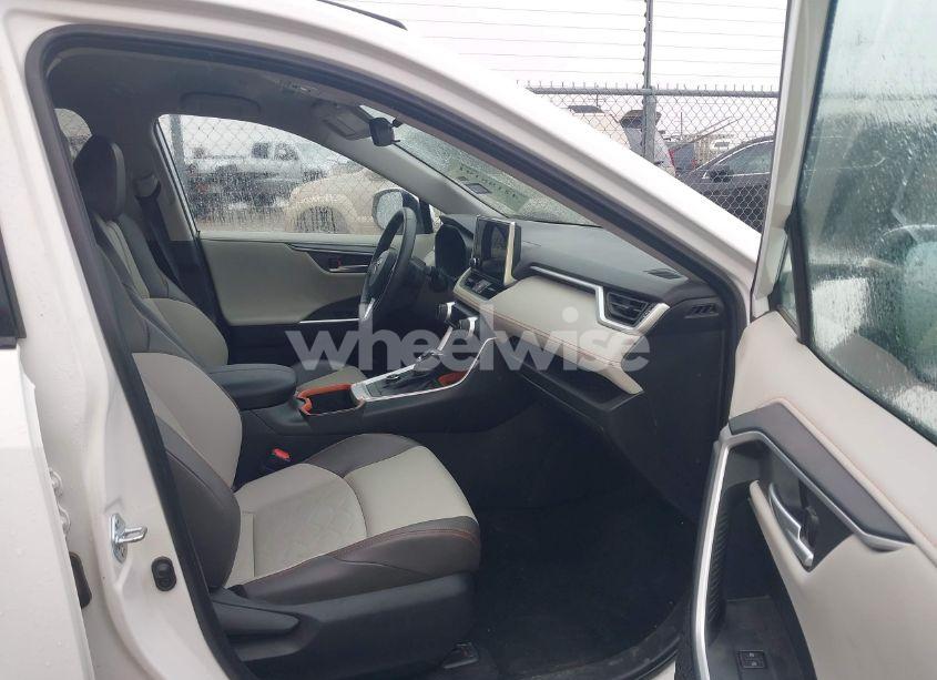 Photo 5 of 2024 Toyota Rav4 ADVENTURE (VIN 2T3J1RFV5RW412979)