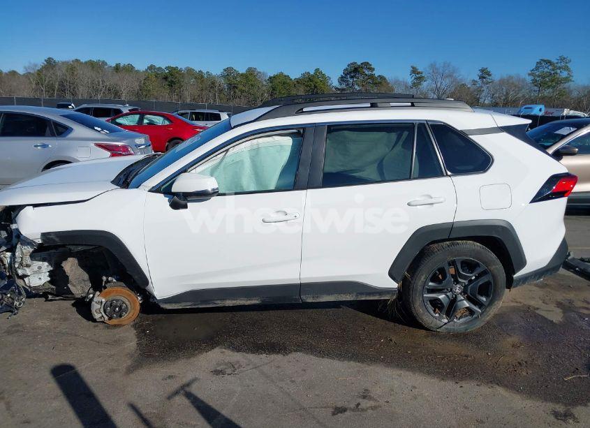 Photo 13 of 2024 Toyota Rav4 ADVENTURE (VIN 2T3J1RFV5RW476830)