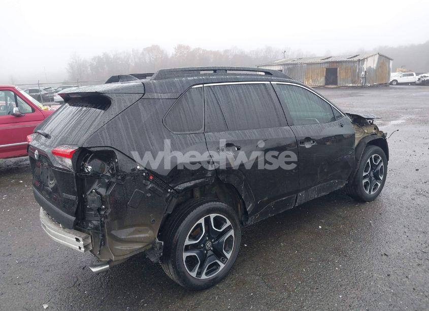 Photo 4 of 2021 Toyota Rav4 ADVENTURE (VIN 2T3J1RFV6MW172107)