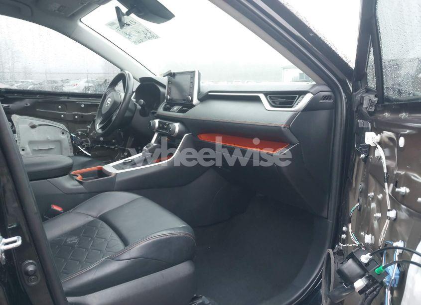 Photo 5 of 2021 Toyota Rav4 ADVENTURE (VIN 2T3J1RFV6MW172107)