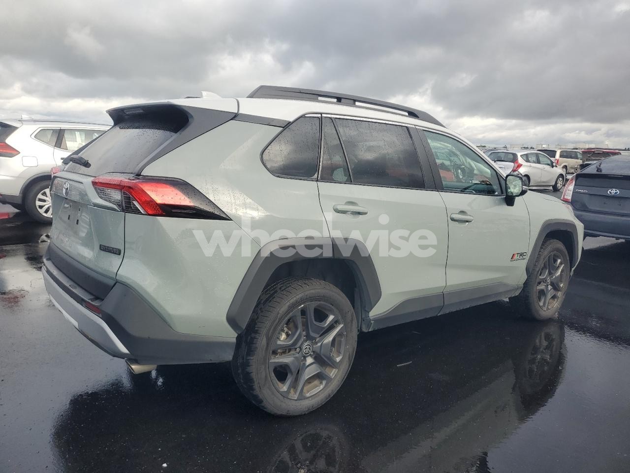 Photo 3 of 2022 TOYOTA RAV4 ADVENTURE (VIN 2T3J1RFV6NW316336)
