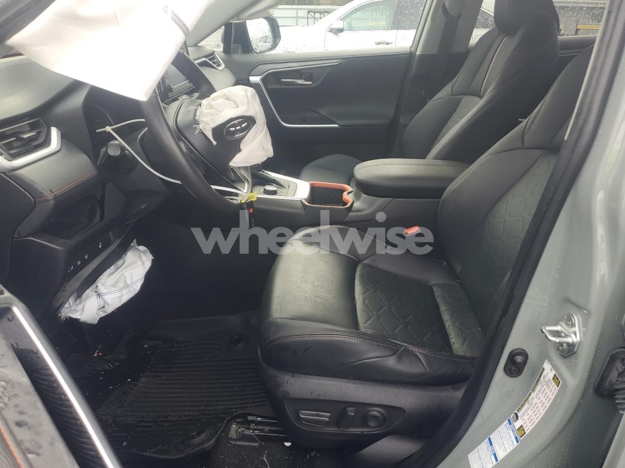 Photo 7 of 2022 TOYOTA RAV4 ADVENTURE (VIN 2T3J1RFV6NW316336)