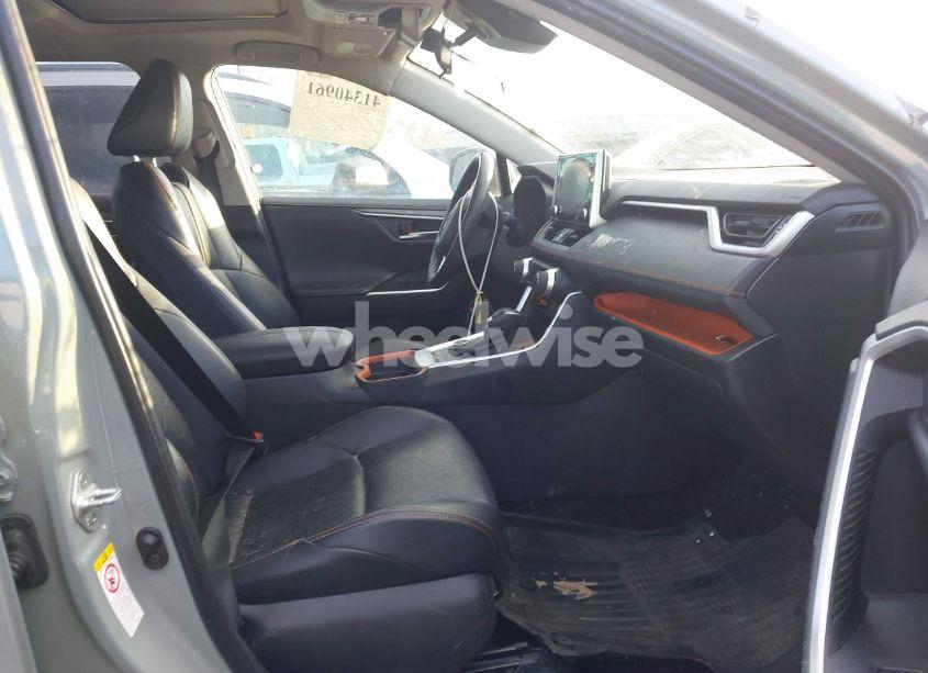 Photo 5 of 2019 Toyota Rav4 ADVENTURE (VIN 2T3J1RFV7KW016204)