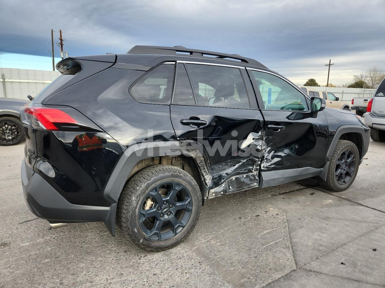 Photo 3 of 2020 TOYOTA RAV4 ADVENTURE (VIN 2T3J1RFV7LC090029)
