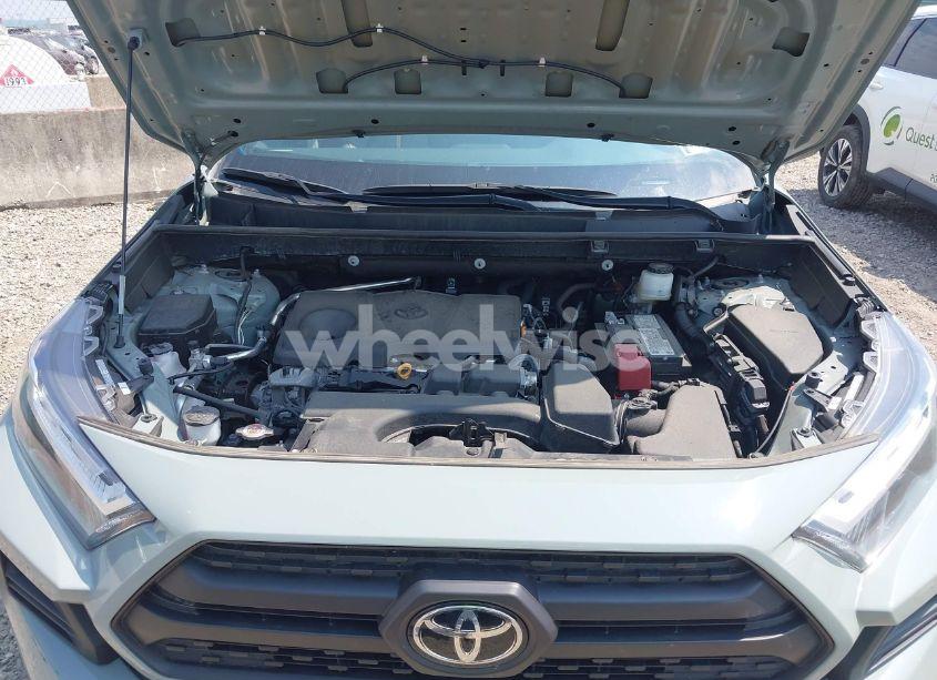 Photo 10 of 2022 Toyota Rav4 ADVENTURE (VIN 2T3J1RFV8NW314815)