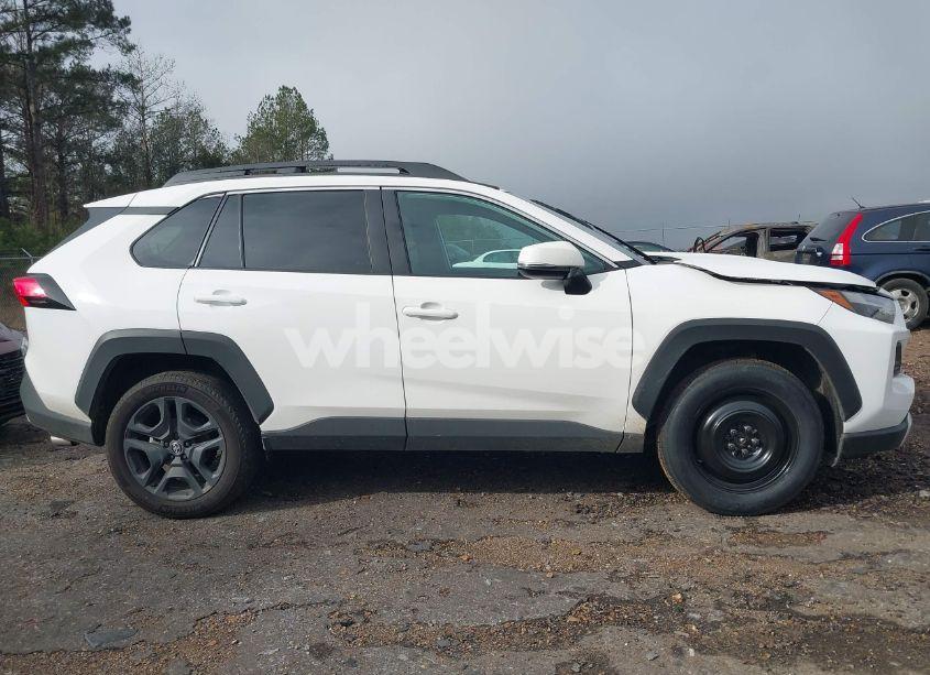 Photo 13 of 2024 Toyota Rav4 ADVENTURE (VIN 2T3J1RFV8RW472657)