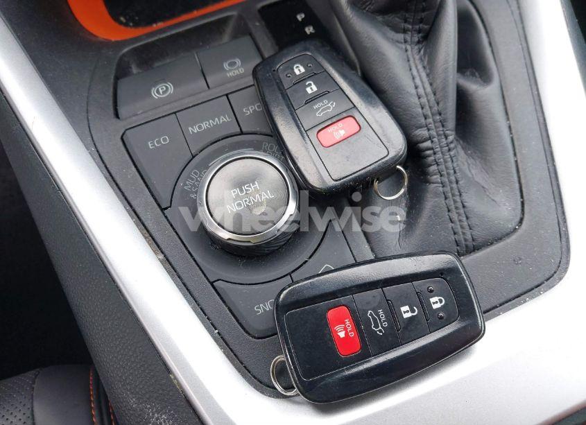 Photo 11 of 2019 Toyota Rav4 ADVENTURE (VIN 2T3J1RFV9KW014969)