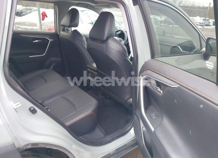 Photo 8 of 2019 Toyota Rav4 ADVENTURE (VIN 2T3J1RFV9KW014969)