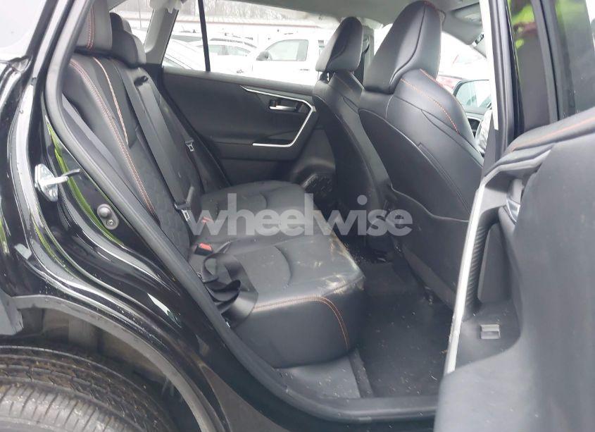 Photo 8 of 2024 Toyota Rav4 ADVENTURE (VIN 2T3J1RFV9RW422575)