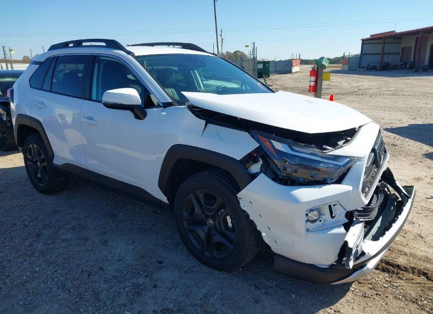 2024 Toyota Rav4 ADVENTURE (VIN 2T3J1RFV9RW471839) main photo