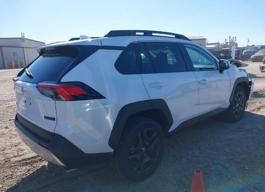 Photo 4 of 2024 Toyota Rav4 ADVENTURE (VIN 2T3J1RFV9RW471839)