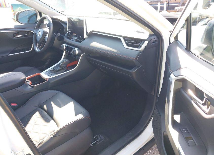 Photo 5 of 2024 Toyota Rav4 ADVENTURE (VIN 2T3J1RFV9RW471839)