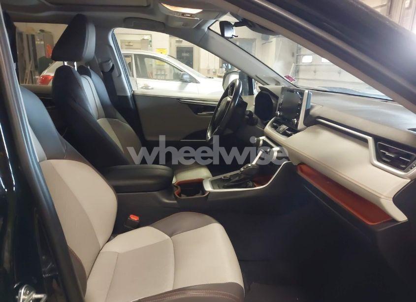 Photo 5 of 2019 Toyota Rav4 ADVENTURE (VIN 2T3J1RFVXKW029951)