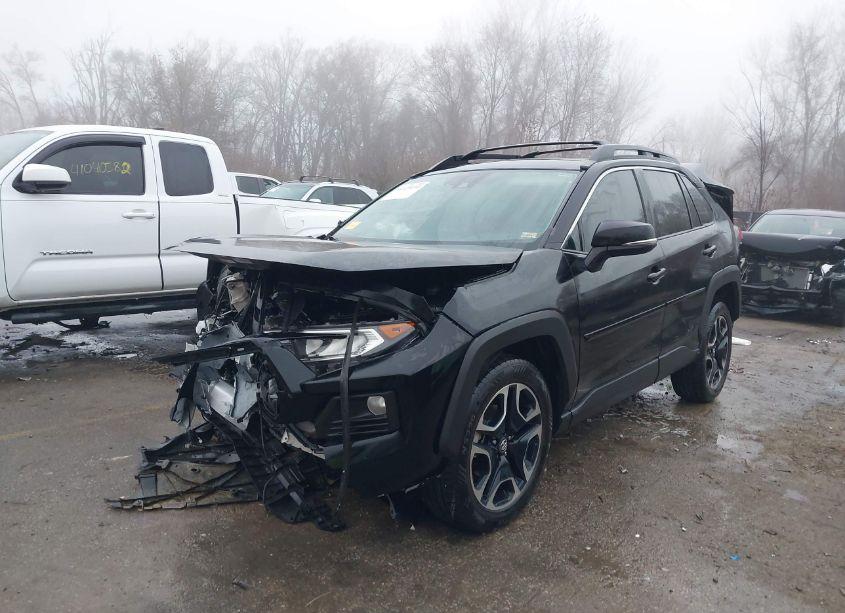 Photo 2 of 2019 Toyota Rav4 ADVENTURE (VIN 2T3J1RFVXKW037659)