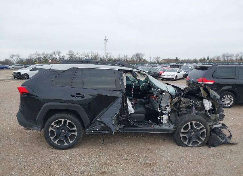 Photo 13 of 2021 Toyota Rav4 ADVENTURE (VIN 2T3J1RFVXMW242272)